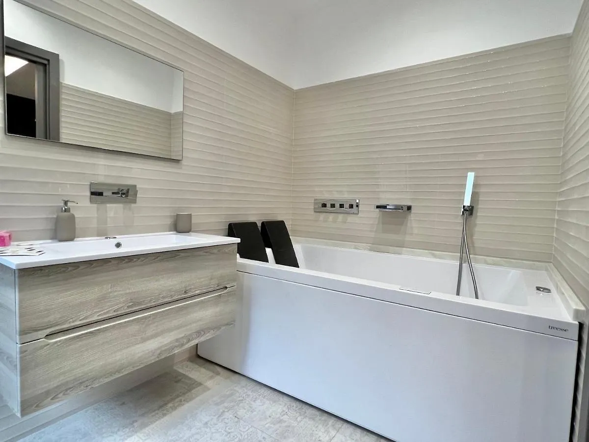 La Vie Est Belle Villa Taormina Holiday home